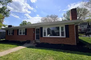 43 Oak Ln, Hershey, PA 17033 - Photo 1