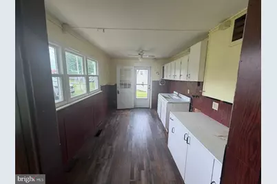 1058 N Pine Street, Middletown, PA 17057 - Photo 5