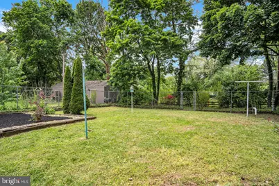 911 S Progress Avenue, Harrisburg, PA 17111 - Photo 5