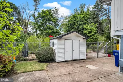 911 S Progress Avenue, Harrisburg, PA 17111 - Photo 27