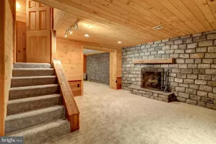 1175 S Meadow Ln, Palmyra, PA 17078 - Photo 43