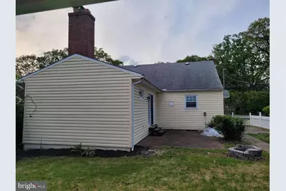 8111 Chambers Hill Road, Harrisburg, PA 17111 - Photo 5