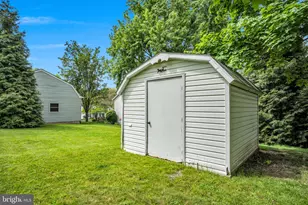 2205 Walker Mill Rd, Harrisburg, PA 17110 - Photo 33