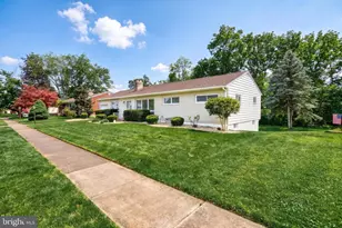 2404 Jericho Dr, Harrisburg, PA 17110 - Photo 5