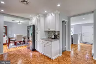 2404 Jericho Dr, Harrisburg, PA 17110 - Photo 19