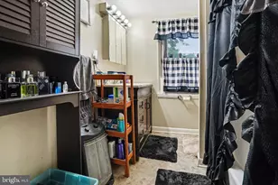 1329 Bartine St, Harrisburg, PA 17102 - Photo 13
