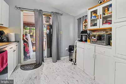 1329 Bartine Street, Harrisburg, PA 17102 - Photo 9