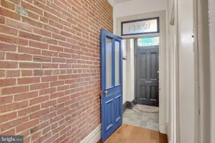 542 Race St, Harrisburg, PA 17104 - Photo 5