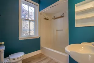 1709 Penn St, Harrisburg, PA 17102 - Photo 13