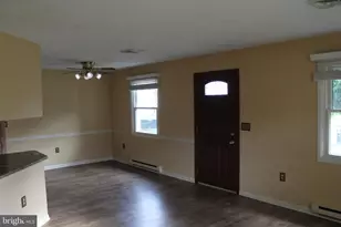 2021 Brentwood Dr, Middletown, PA 17057 - Photo 11