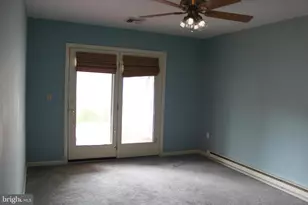 2021 Brentwood Dr, Middletown, PA 17057 - Photo 9
