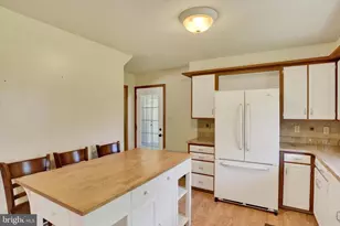 291 Birch Ln, Hummelstown, PA 17036 - Photo 7