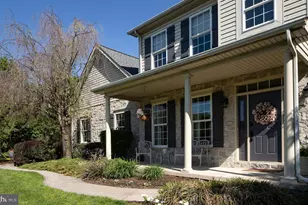 114 Crabapple Ct, Hummelstown, PA 17036 - Photo 5