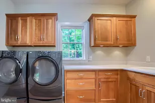 416 Mehaffie Ln, Harrisburg, PA 17112 - Photo 25