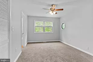 2228 Kohn Rd, Harrisburg, PA 17110 - Photo 17