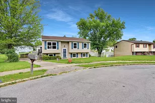 1589 Vesta Dr, Harrisburg, PA 17112 - Photo 5