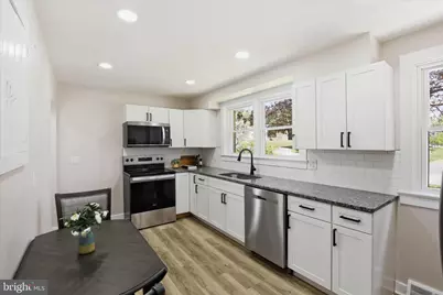 900 Orange Street, Harrisburg, PA 17113 - Photo 13