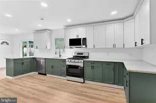 6470 Colchester Ave, Harrisburg, PA 17111 - Photo 3