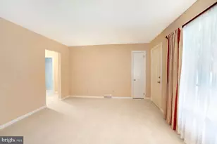 8164 Spruce Dr, Harrisburg, PA 17111 - Photo 9