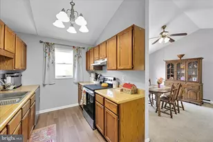 5561 Banbridge Dr, Harrisburg, PA 17112 - Photo 13