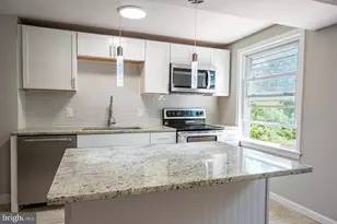 2205 Kensington St, Harrisburg, PA 17104 - Photo 9