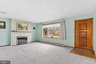 523 Hastings Dr, Harrisburg, PA 17109 - Photo 3