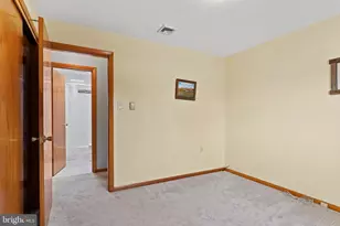523 Hastings Dr, Harrisburg, PA 17109 - Photo 15