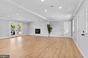 2111 Sycamore Dr, Harrisburg, PA 17112 - Photo 15