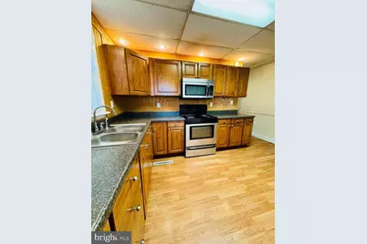 4275 N 6th Street, Harrisburg, PA 17110 - Photo 9