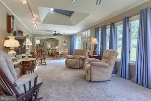 321 Concord Ct, Hershey, PA 17033 - Photo 13