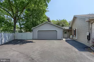 321 Concord Ct, Hershey, PA 17033 - Photo 43