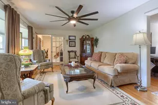 321 Concord Ct, Hershey, PA 17033 - Photo 9
