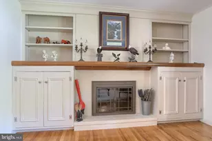 321 Concord Ct, Hershey, PA 17033 - Photo 7