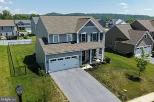191 Magnolia Dr, Middletown, PA 17057 - Photo 39