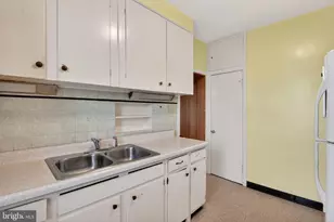 235 S 29th St, Harrisburg, PA 17103 - Photo 13