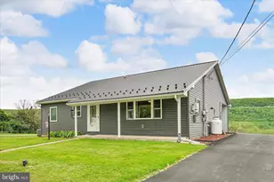 334 E Market St, Lykens, PA 17048 - Photo 7