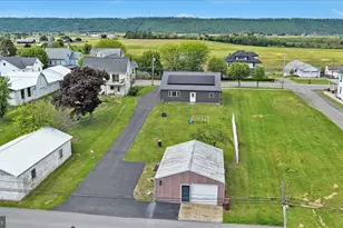 334 E Market St, Lykens, PA 17048 - Photo 3