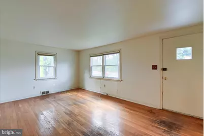 521 West Drive, Harrisburg, PA 17111 - Photo 3