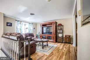 471 Lumber St, Middletown, PA 17057 - Photo 3