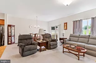 1102 Day Star Dr, Harrisburg, PA 17111 - Photo 7