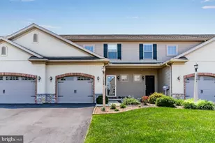 1102 Day Star Dr, Harrisburg, PA 17111 - Photo 1