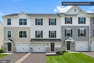1033 Addie Ln, Harrisburg, PA 17112 - Photo 1