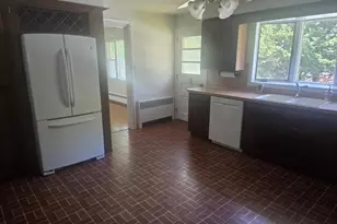 3814 Sunset Dr, Harrisburg, PA 17111 - Photo 5