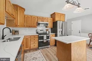 5577 Edsel St, Harrisburg, PA 17109 - Photo 5