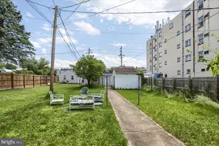 107-109 E Main St, Hummelstown, PA 17036 - Photo 23