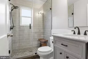 5208 Locust Ln, Harrisburg, PA 17109 - Photo 13