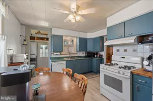 2260 Boas St, Harrisburg, PA 17103 - Photo 11