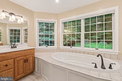 1071 Knoll Drive, Hummelstown, PA 17036 - Photo 11