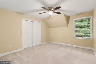 1071 Knoll Dr, Hummelstown, PA 17036 - Photo 17