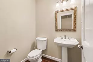 1071 Knoll Dr, Hummelstown, PA 17036 - Photo 7